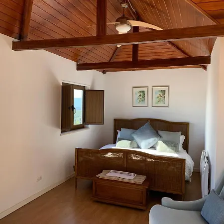 Quinta Lagares Guest house *